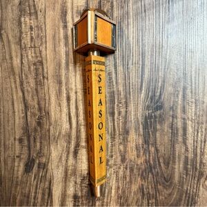 SAM ADAMS SEASONAL BREW 3 SIDED BEER TAP HANDLE MAN CAVE Breweriana